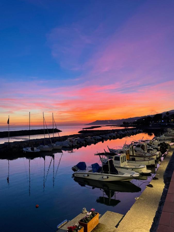 Bistrot del mare Apartment Santo Stefano al Mare Exterior foto